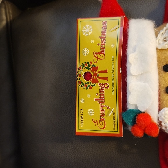 Everything Christmas Hanging Banner with bonus freestanding Reindeer - Picture 3 of 11